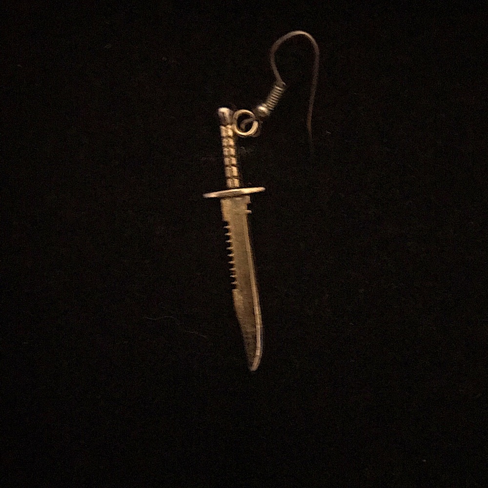 4cm Sword Dagger Knife Ear Ring Jewelry